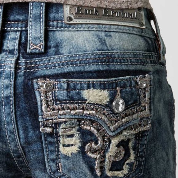 😎HTF🤘 ROCK REVIVAL BETTY Medium ACID WASH EMBELLISHED SHORTS 30 - Picture 12 of 16